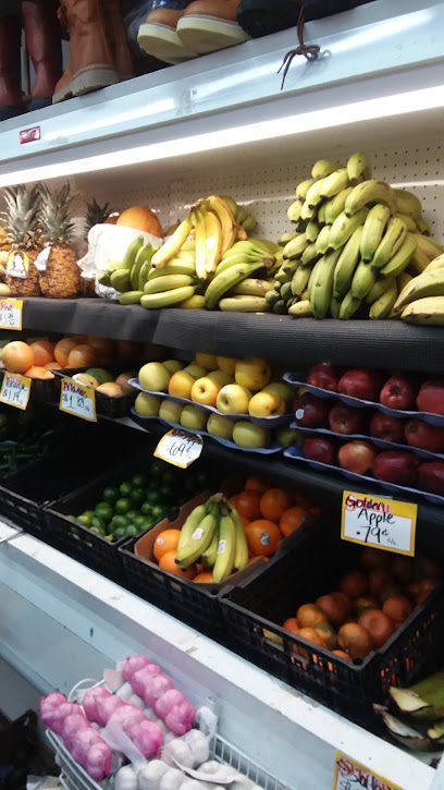 Foto 1 de El Gallito Supermercado, Nashville
