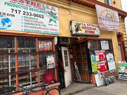 Foto 1 de La Estrella Grocery, Harrisburg