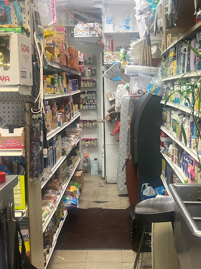 Foto 1 de La Morena Grocery, Passaic