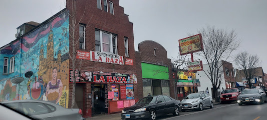 Foto 1 de Super Mercado La Raza, Chicago