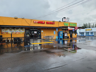 La Aguila Market