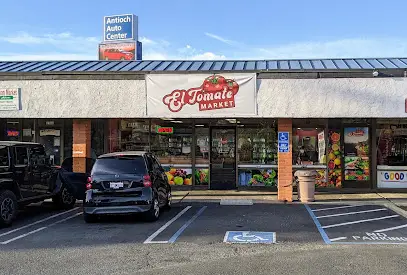 El Tomate Market en Antioch