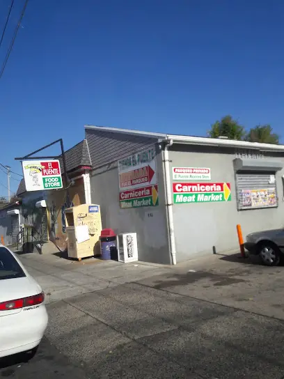 El Puente Mexican Store en Reading