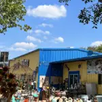 Cuevas Pinatas Y Cantina en Floresville