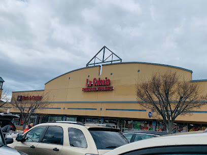 La Colonia International Supermarket en Camp Springs