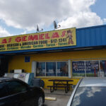 Las Gemelas Food Store en LaBelle