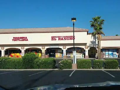 Mercado Y Carniceria El Rancho en Mesa