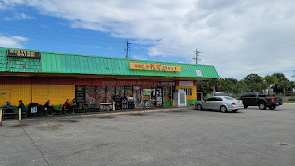 La Placita Super Market en Okeechobee