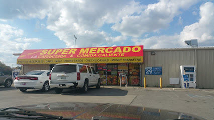 La Familia Supermercado en Antioch