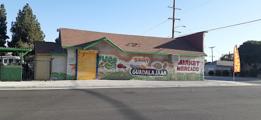 La Mexicana Market en San Bernardino