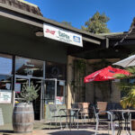 Lopez Fine Wines Liquor & Taqueria, Toro Park en Salinas