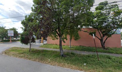 Tienda Mexicana La Familia en Hallandale Beach