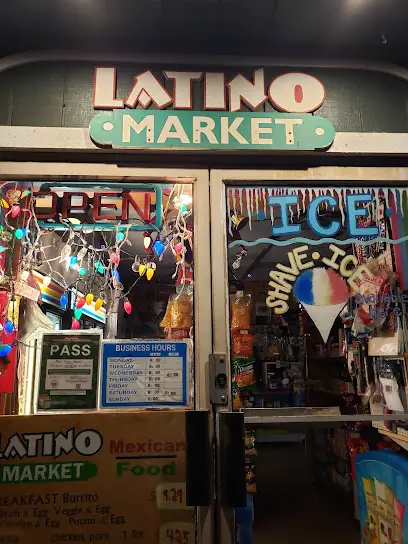Mercado Latino (Latino Market) en Lahaina